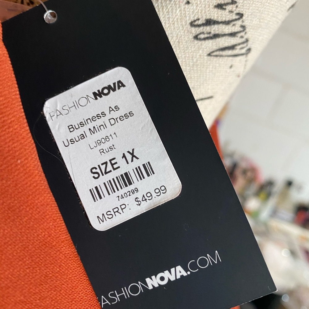 Fashion Nova dress - Picture 8 of 8